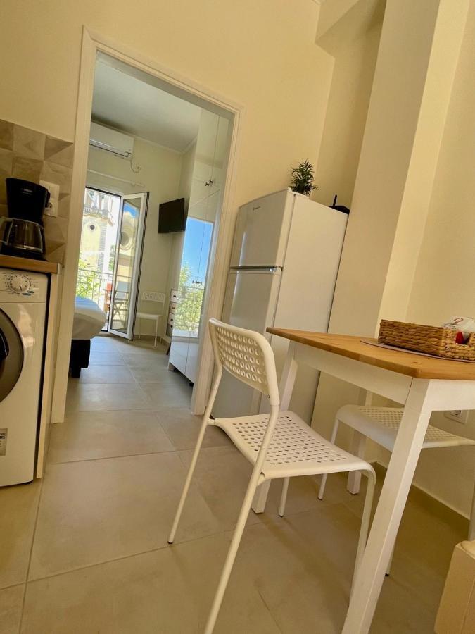 Ilianas Place Ágios Matthaíos エクステリア 写真